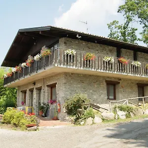 Alloggio per agriturismo Agriturismo Tschang Wilma, Castelveccana